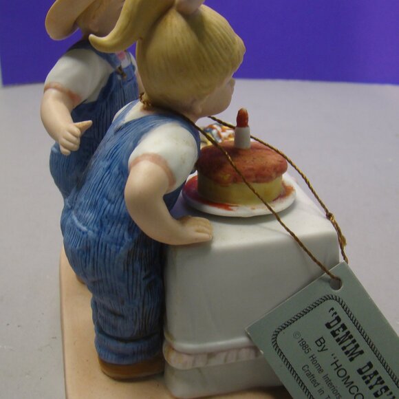 Denim Days Porcelain Figurine Happy Birthday #1520, 1985 Homco With hanging tag - Picture 13 of 16